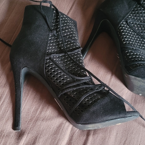 Suede Mesh Heels - Picture 3 of 10